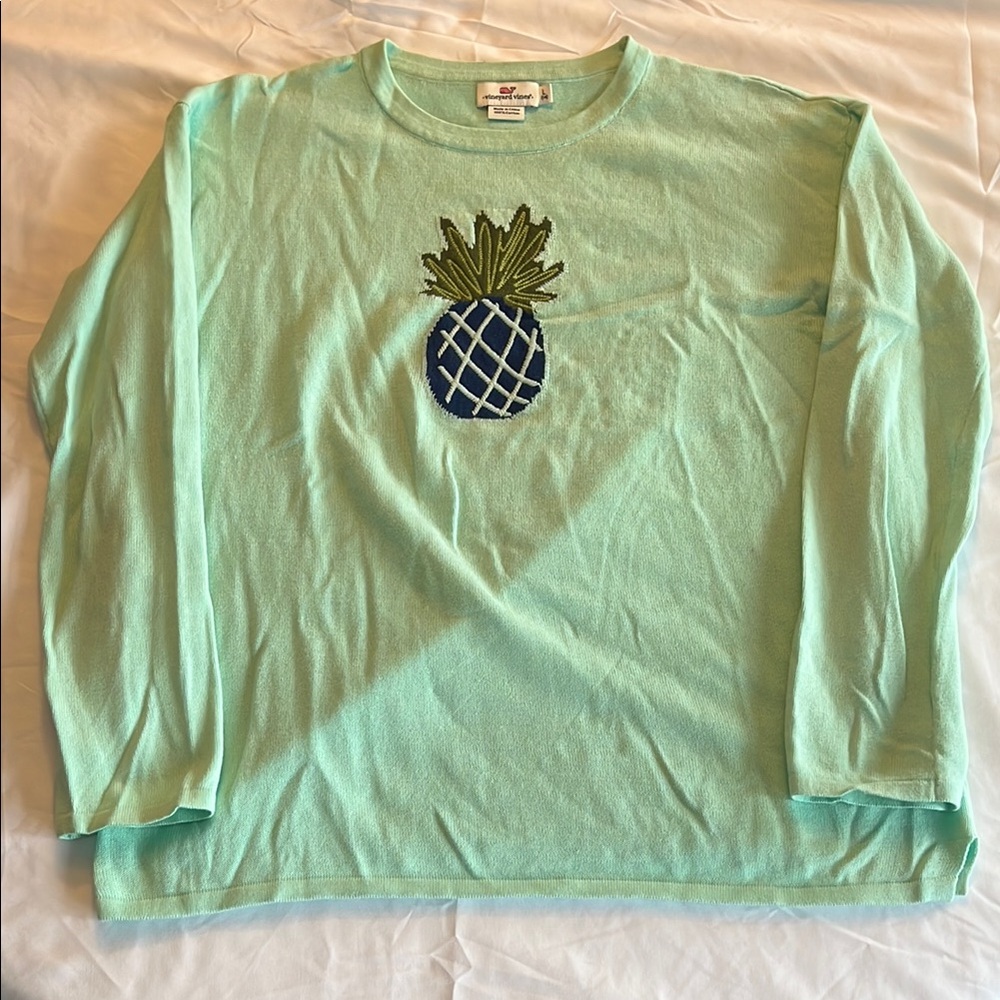 Vineyard Vines Size L(14) Pineapple Sweater Top